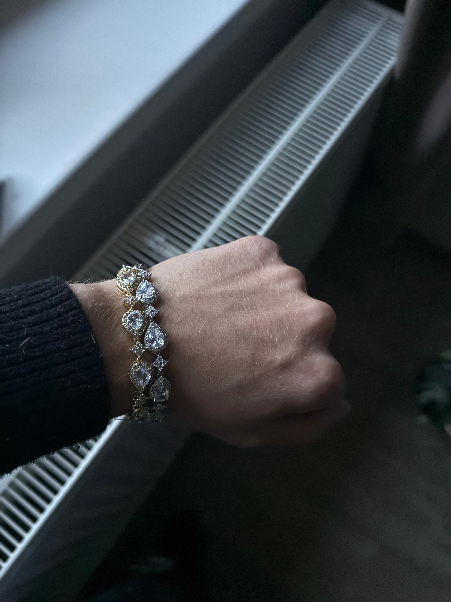 Star drop bracelet - Soulshade